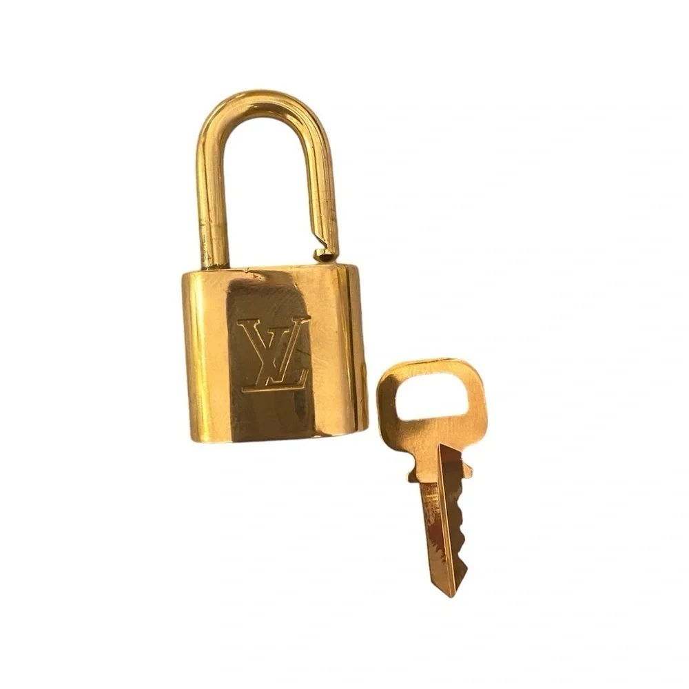 🔐 Louis Vuitton #300 Lock & Key Set 🔐